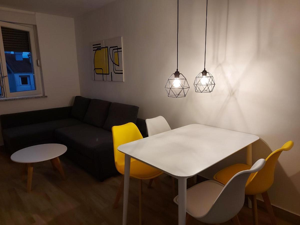 Apartament River68 - In